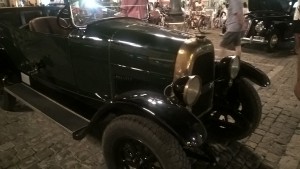 rassemblement voitures anciennes italie